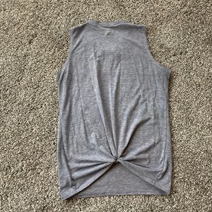 UNDERARMOUR Grey Tank